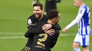 记者：如果拜仁进欧冠决赛，于帕梅卡诺可能赶得.